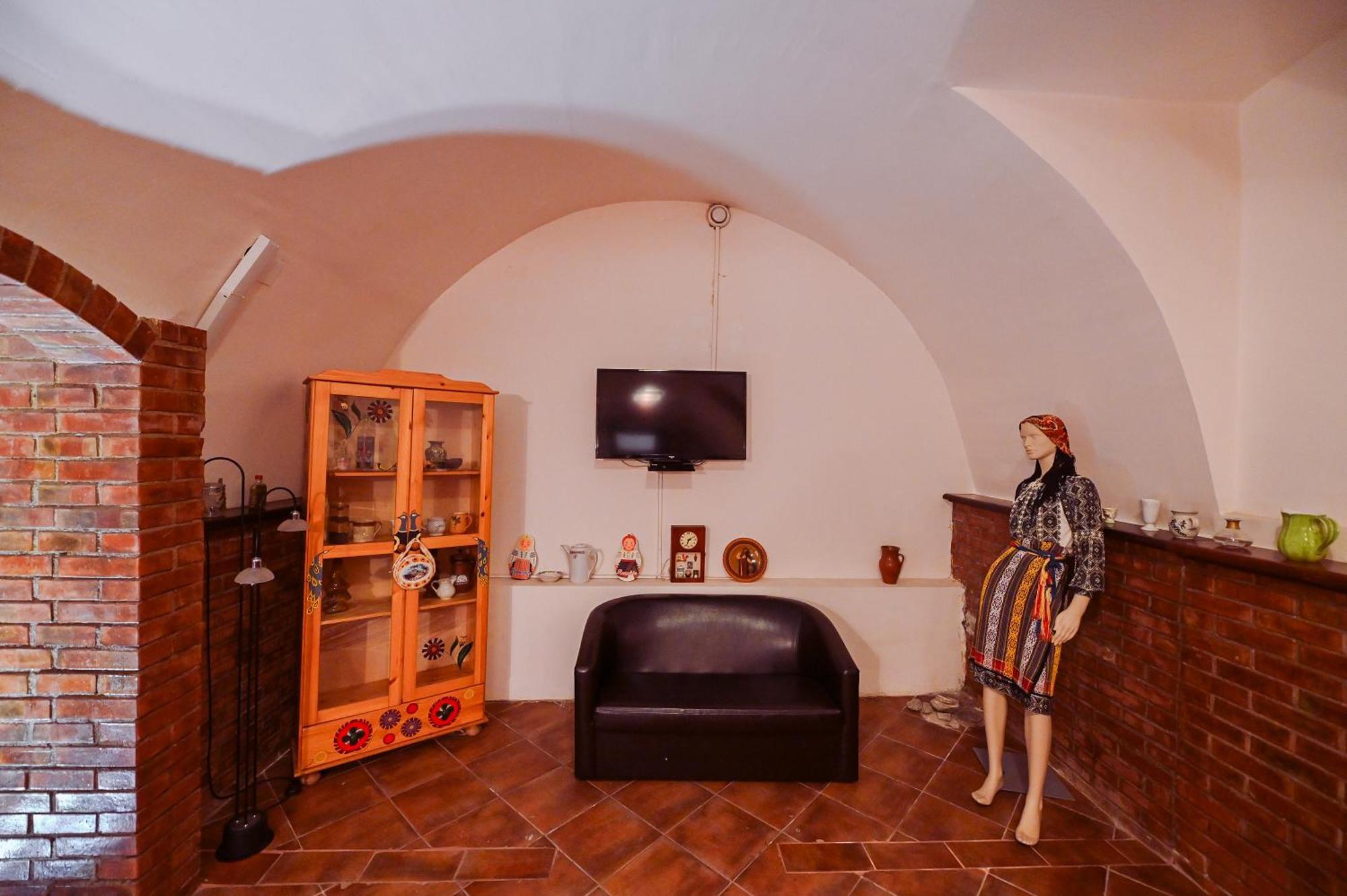 Conacul Domnesc Hotel 3*