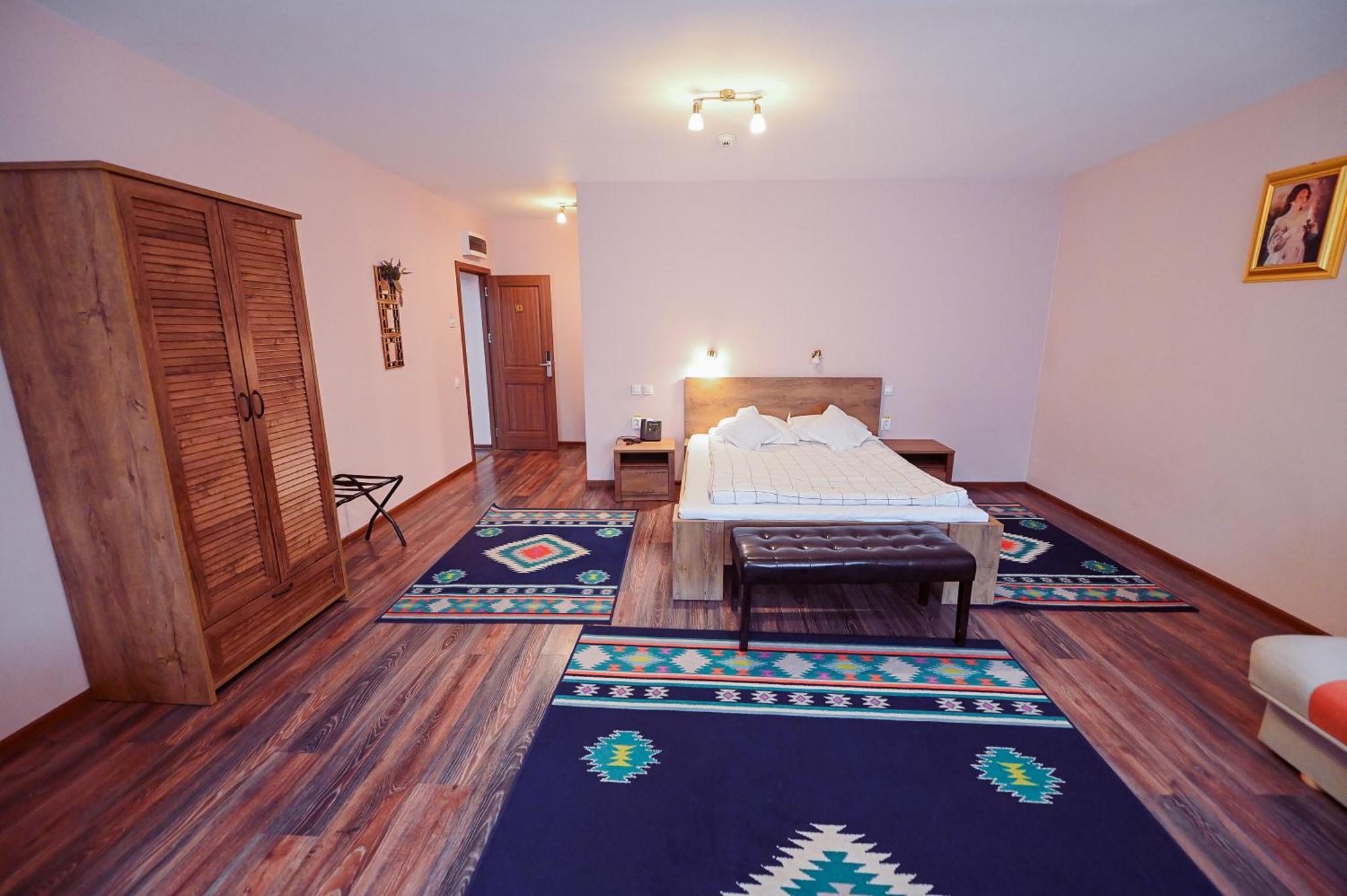 Hotel Conacul Domnesc